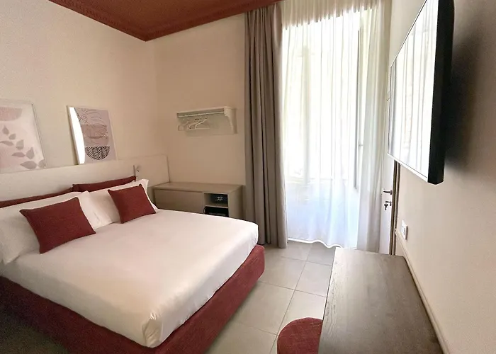 Astom Suites